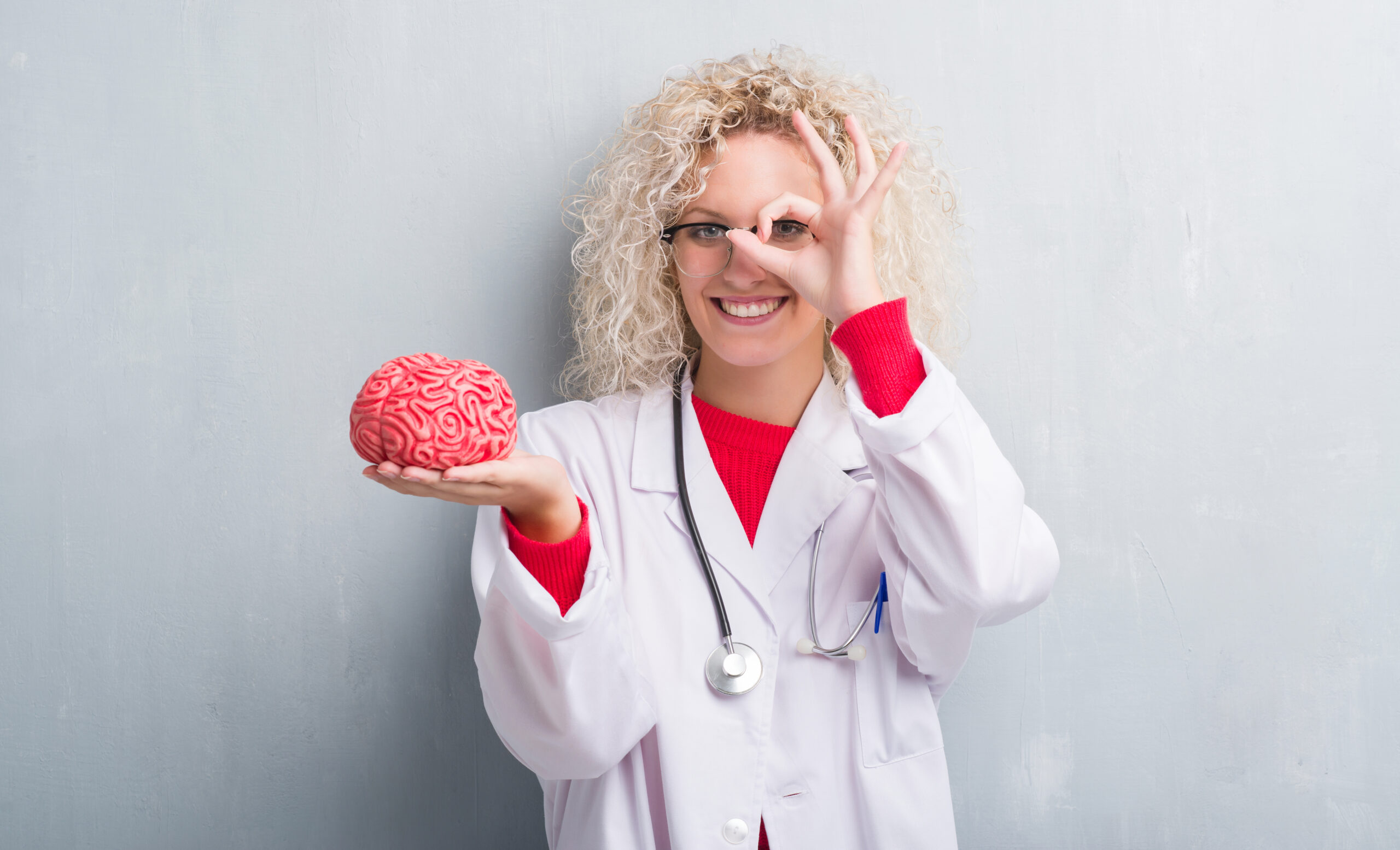 Окно в глаза: использование глазных биомаркеров для отслеживания прогрессирования болезни Гентингтона